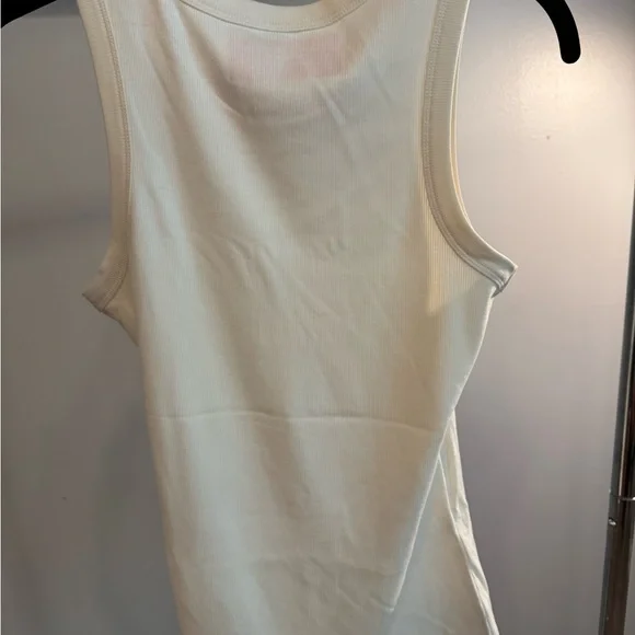 Cream Graphic Tee Brand new - Picture 3 of 3